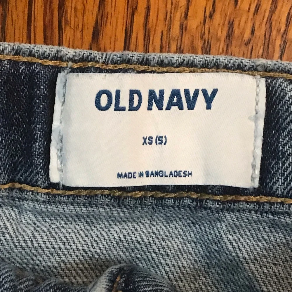 Old Navy Blue Jean Denim Skirt Girls 4 / 5 XS Extra Small Snap Close Pockets